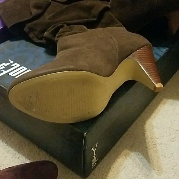 Boots - Picture 2 of 4